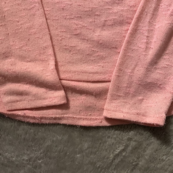 Thin pink sweater/long sleeve top from H&M with graphic on it. - Picture 4 of 4